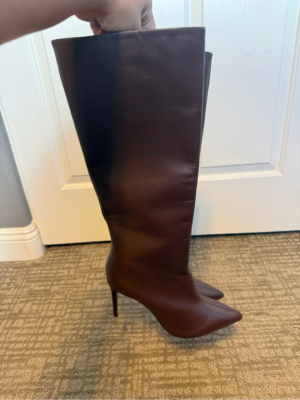Gianni Bini Brown Knee High Pointed Toe Stiletto Boots Size 9.5 NWT